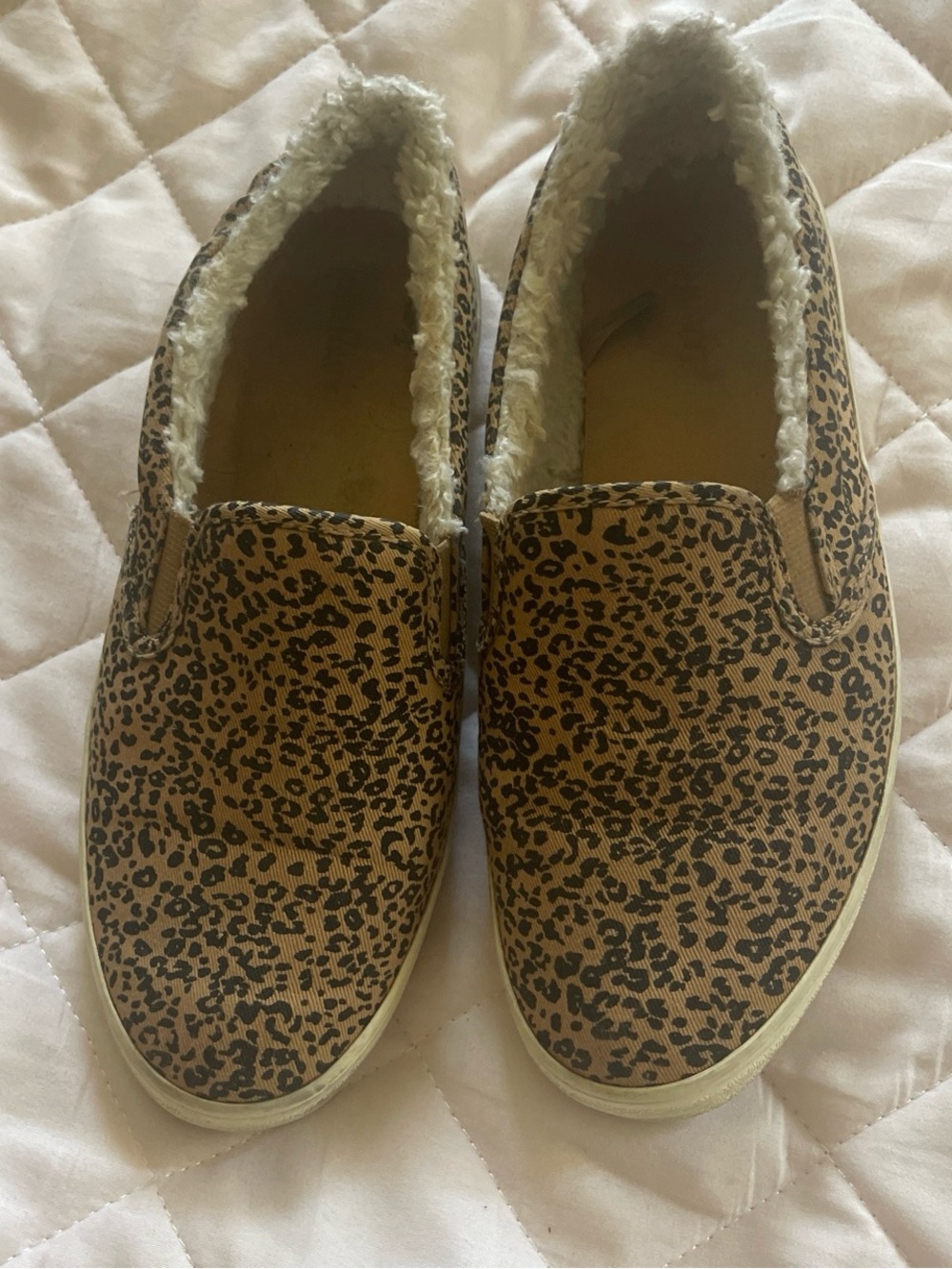 Old Navy Leopard Print Slip-On Sneakers with Faux Shearling Lining - Size 9